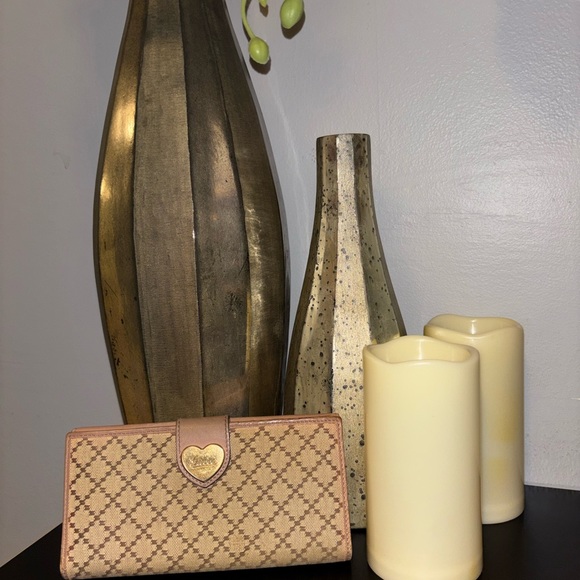 Gucci Handbags - Gucci Tan, Plush Pink and Gold Wallet